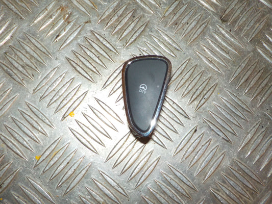 Opel Corsa E Kontakt Diverse Med OEM Nr. 39031664 Fra Opel Ophugger