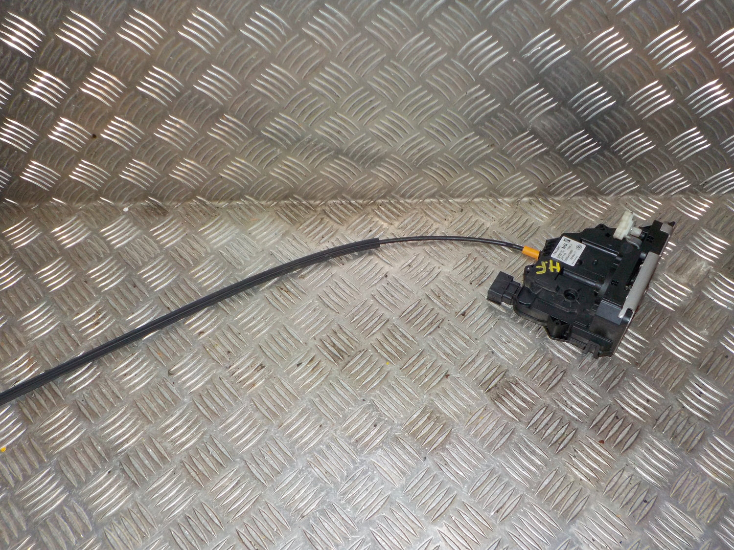 Opel Corsa E Dørlås Med OEM Nr. 13431840 Fra Opel Ophugger