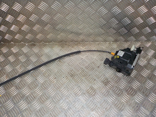 Opel Corsa E Dørlås Med OEM Nr. 13431840 Fra Opel Ophugger