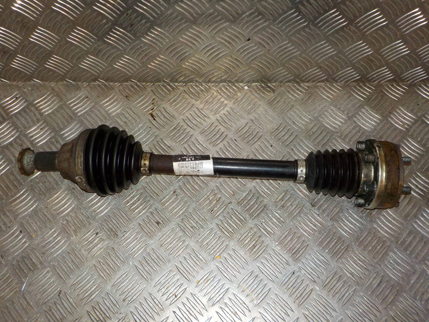 VW Polo 6R Trækaksel For V Med OEM Nr. 6R0407761 Fra VW Ophugger