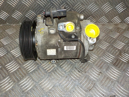 VW Polo 6R Aircondition Pumpe Med OEM Nr. 6R0820803F Fra VW Ophugger