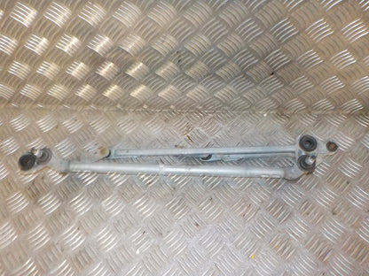 VW Polo 6R Viskertræk Med OEM Nr. 6R1955023D Fra VW Ophugger