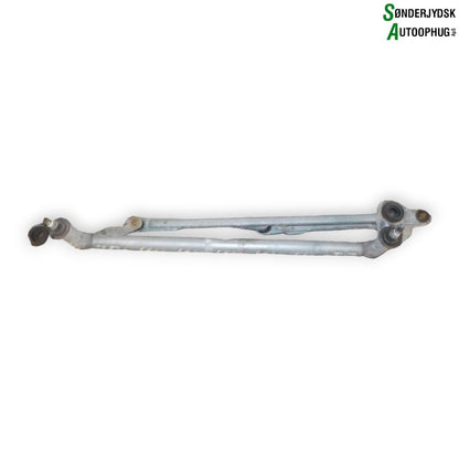 VW Polo 6R Viskertræk Med OEM Nr. 6R1955023B Fra VW Ophugger