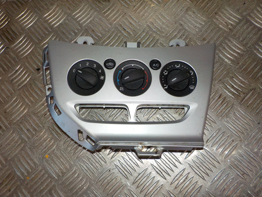 Ford Focus Varmeregulering Med OEM Nr. BM5T19980BE Fra Ford Ophugger