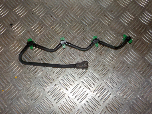 Ford Focus Dyserør Med OEM Nr. RETUR Fra Ford Ophugger