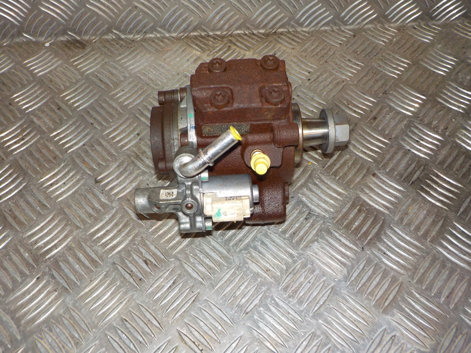 Ford Focus Dieselpumpe Med OEM Nr. 1720038 Fra Ford Ophugger
