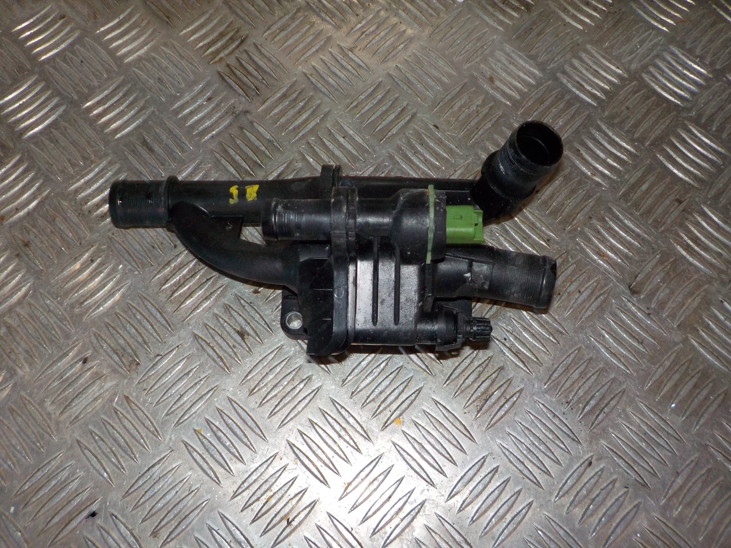 Ford Focus Termostathus Med OEM Nr. 9670253780 Fra Ford Ophugger