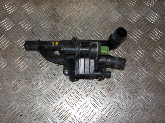 Ford Focus Termostathus Med OEM Nr. 9670253780 Fra Ford Ophugger
