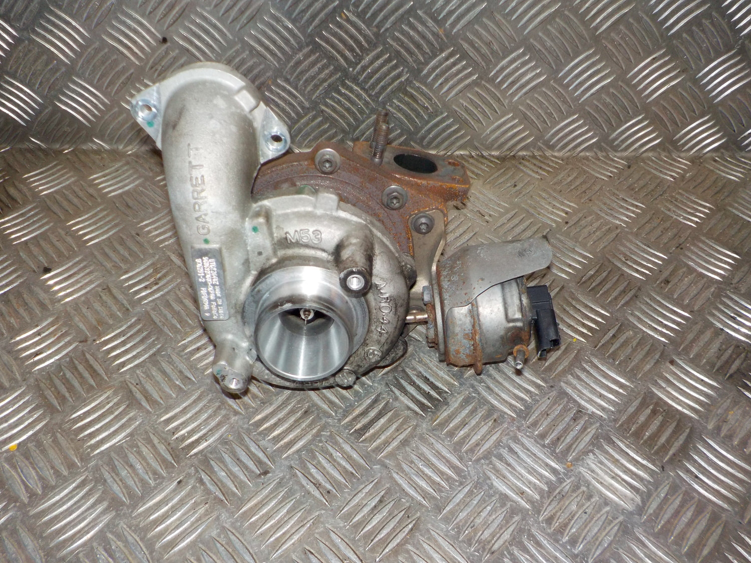 Ford Focus Turbolader Med OEM Nr. 9686120680 Fra Ford Ophugger