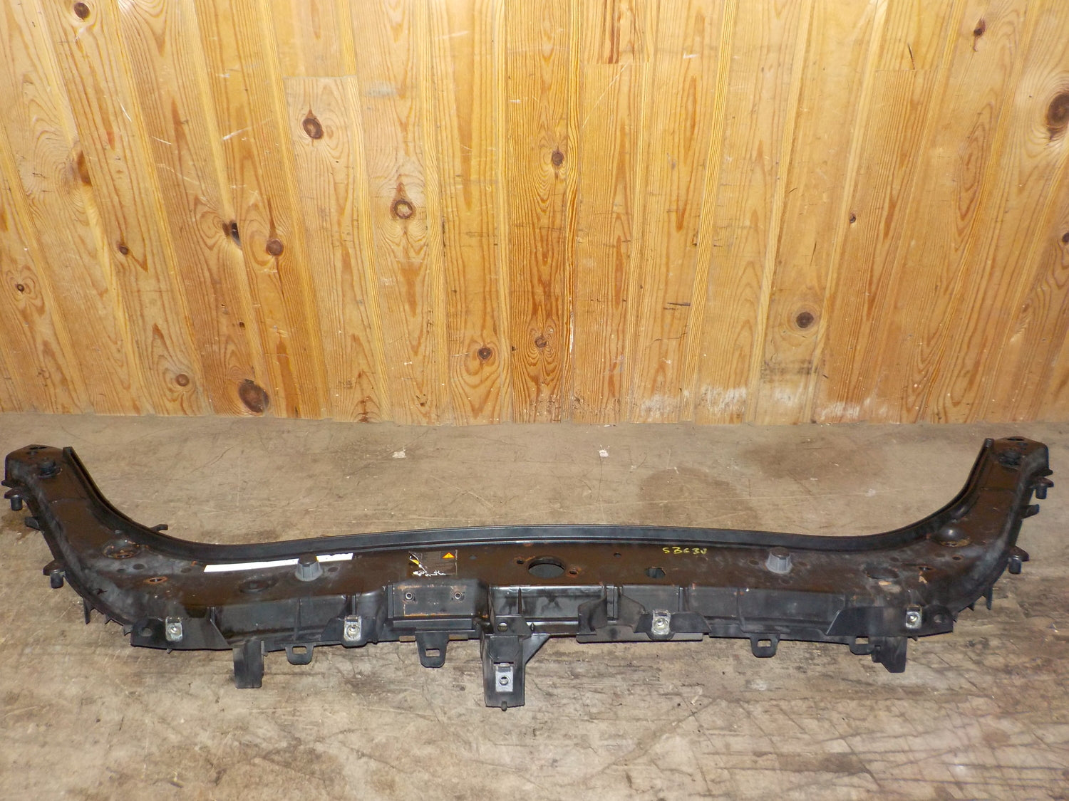 Renault Grand Scenic 2 Låseplade Med OEM Nr. 8200140478 Fra Renault Ophugger