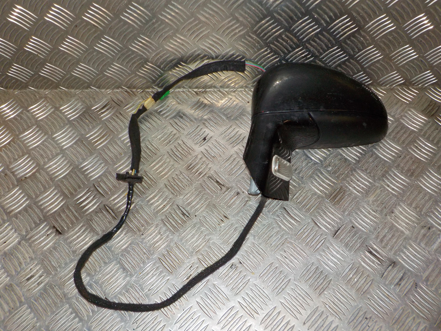 Citroen C4 Sidespejl Med OEM Nr. 8149ZW Fra Citroen Ophugger