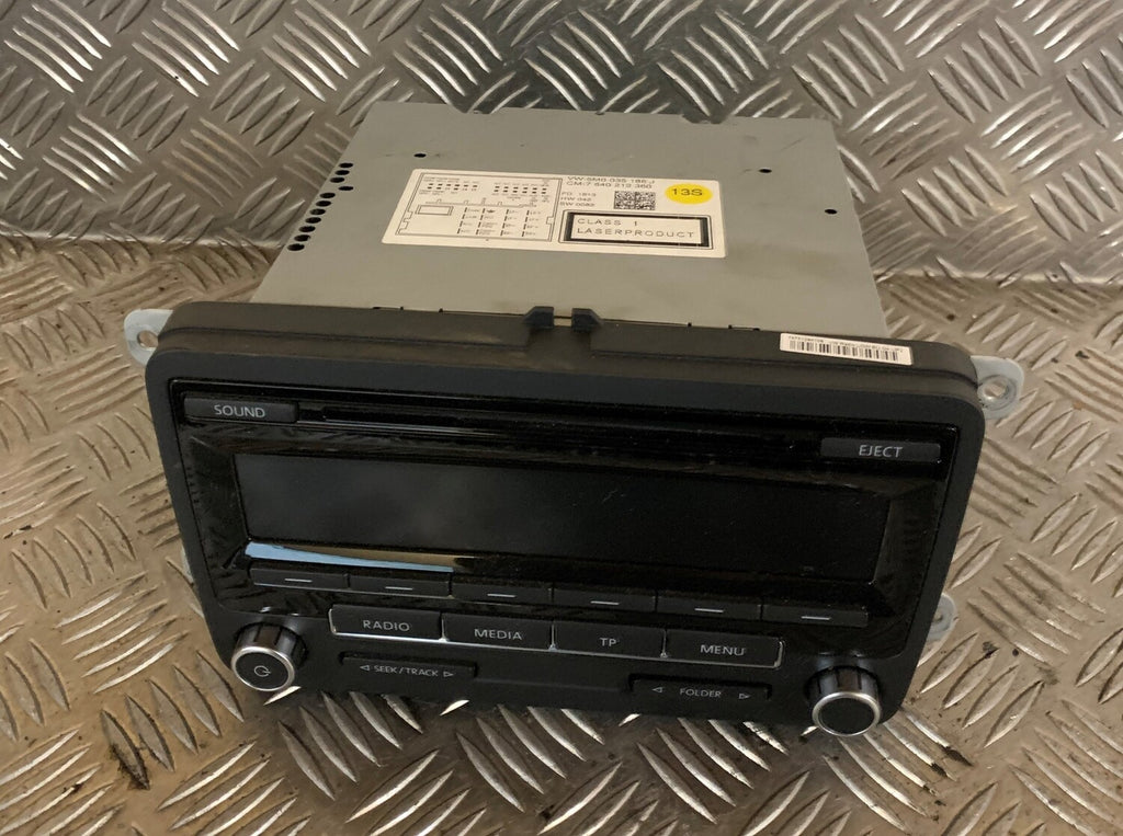 VW Polo 6R Radio M/Cd Med OEM Nr. 5M0035186J Fra VW Ophugger