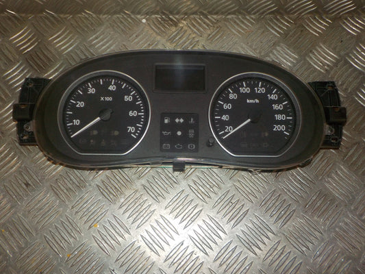Dacia Logan Speedometer - Instrument Med OEM Nr. 248102193R Fra Dacia Ophugger