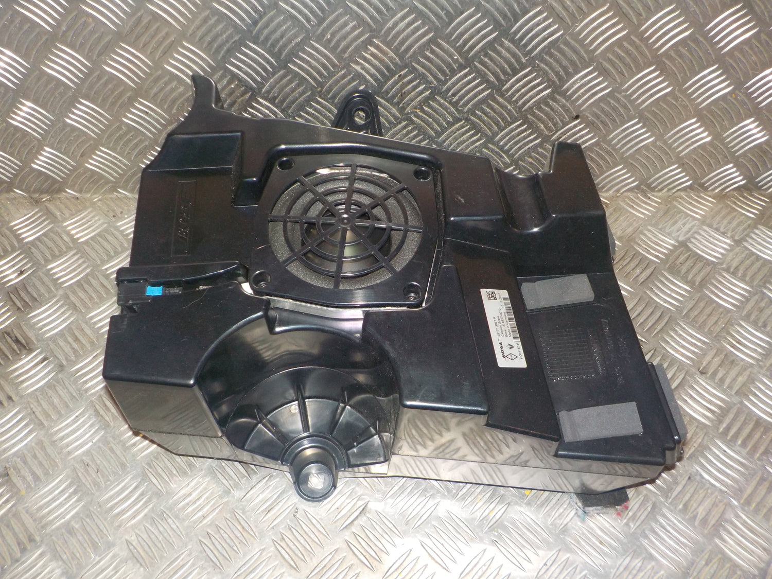 Renault Laguna 3 Højttaler Med OEM Nr. 281703967R Fra Renault Ophugger