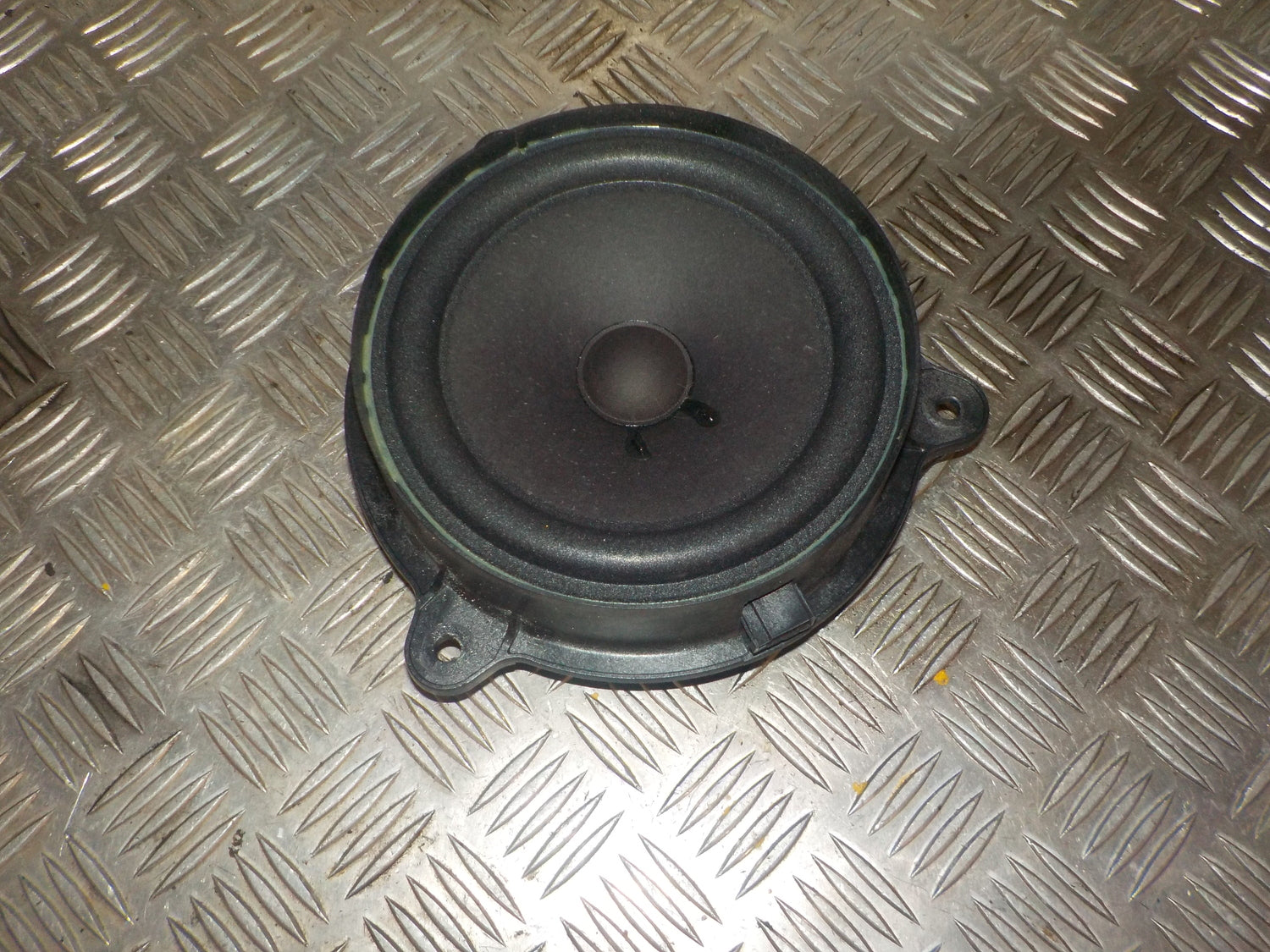 Renault Laguna 3 Højttaler Med OEM Nr. 281440009R Fra Renault Ophugger