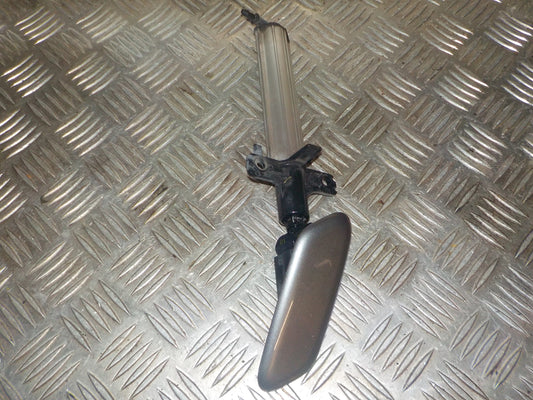 Renault Laguna 3 Sprinklerdyse Med OEM Nr. 3071005811 Fra Renault Ophugger