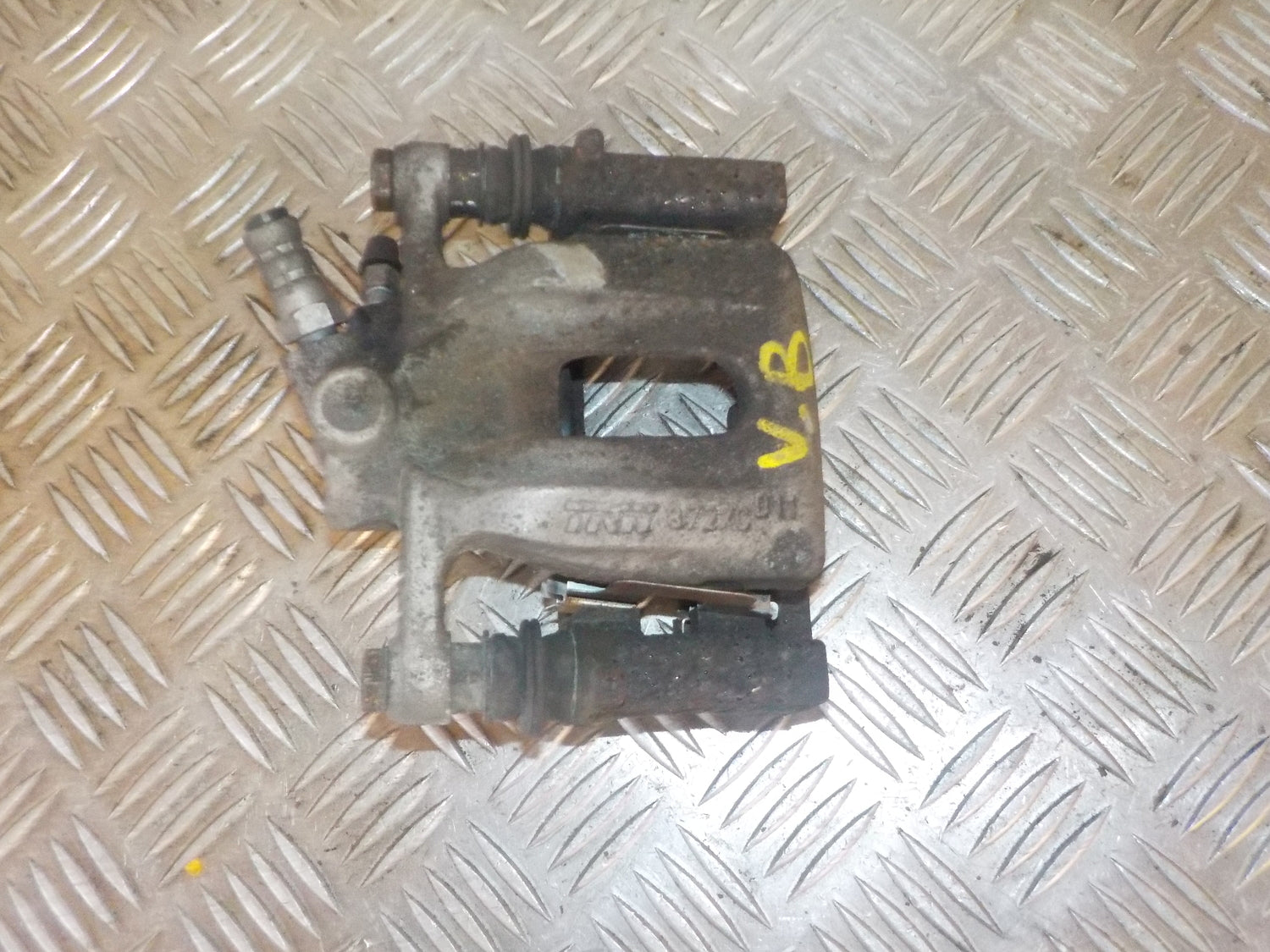Mercedes B W245 Bremsekaliber Vb Med OEM Nr. A1694200783 Fra Mercedes Ophugger