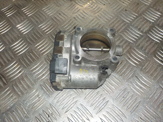 Mercedes B W245 Spjældhus Med OEM Nr. 280750175 Fra Mercedes Ophugger