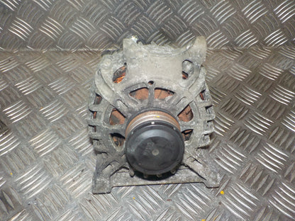 Mercedes B W245 Generator Med OEM Nr. 2661540902 Fra Mercedes Ophugger