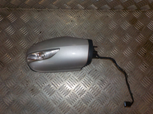Mercedes B W245 Sidespejl Med OEM Nr. 1698100476 Fra Mercedes Ophugger