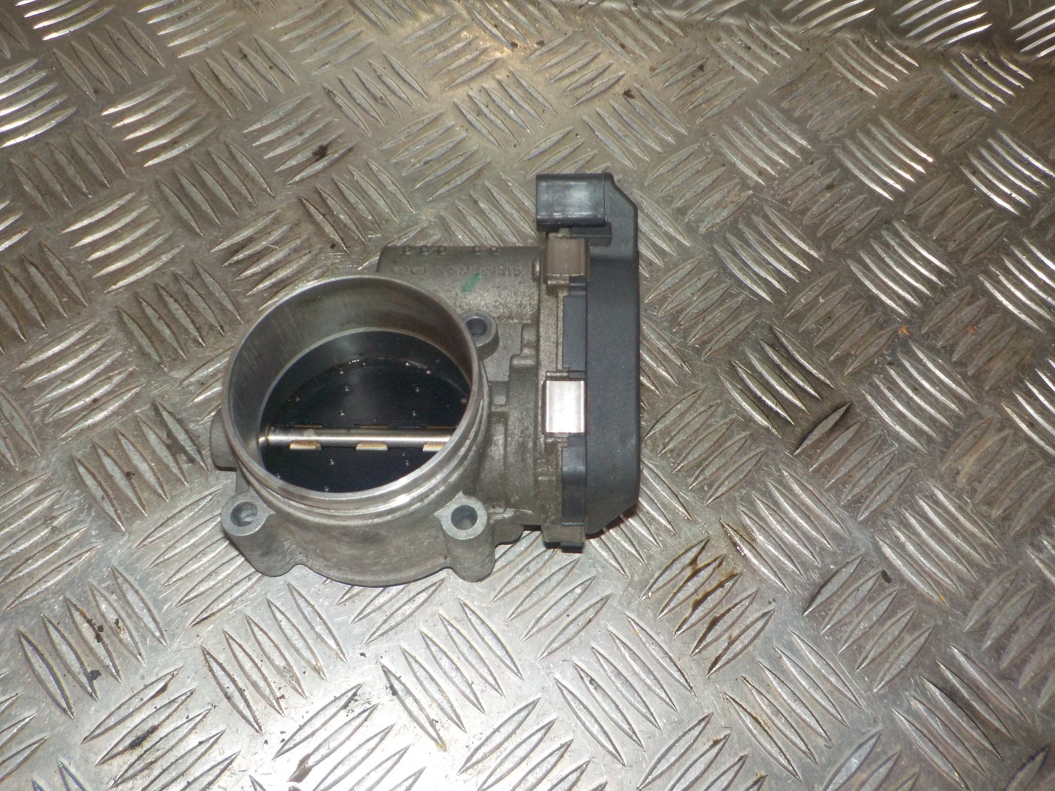 Audi A5 Spjældhus Med OEM Nr. 06E133062C Fra Audi Ophugger