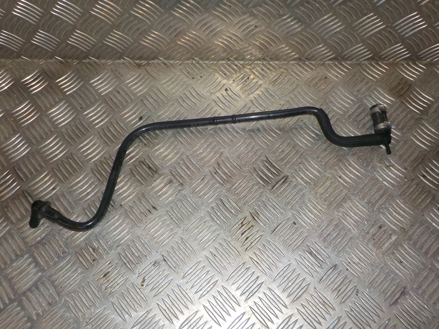 Audi A5 Vacuum Ventil Med OEM Nr. 06E133773C Fra Audi Ophugger