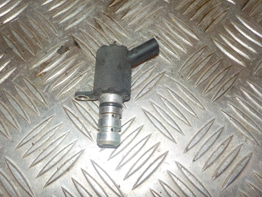 Audi A5 8T Olietrykskontakt Med OEM Nr. 06E115243E Fra Audi Ophugger