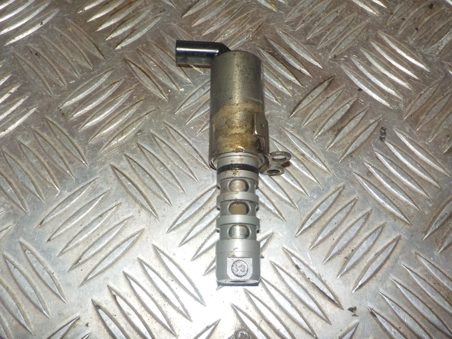 Audi A5 8T Knastforstiller Med OEM Nr. 06E109257L Fra Audi Ophugger