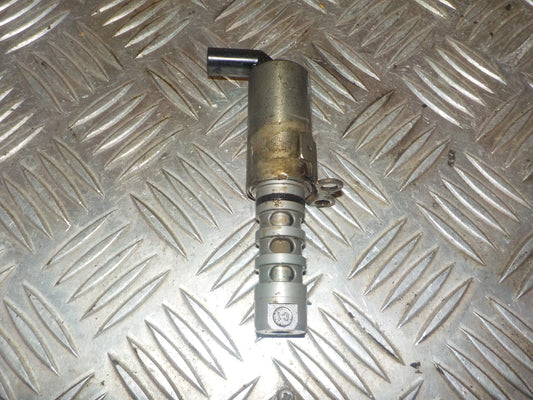 Audi A5 8T Knastforstiller Med OEM Nr. 06E109257L Fra Audi Ophugger