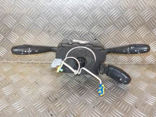 Citroen Xsara Picasso Kontakt Combi Med OEM Nr. 96574694XT Fra Citroen Ophugger