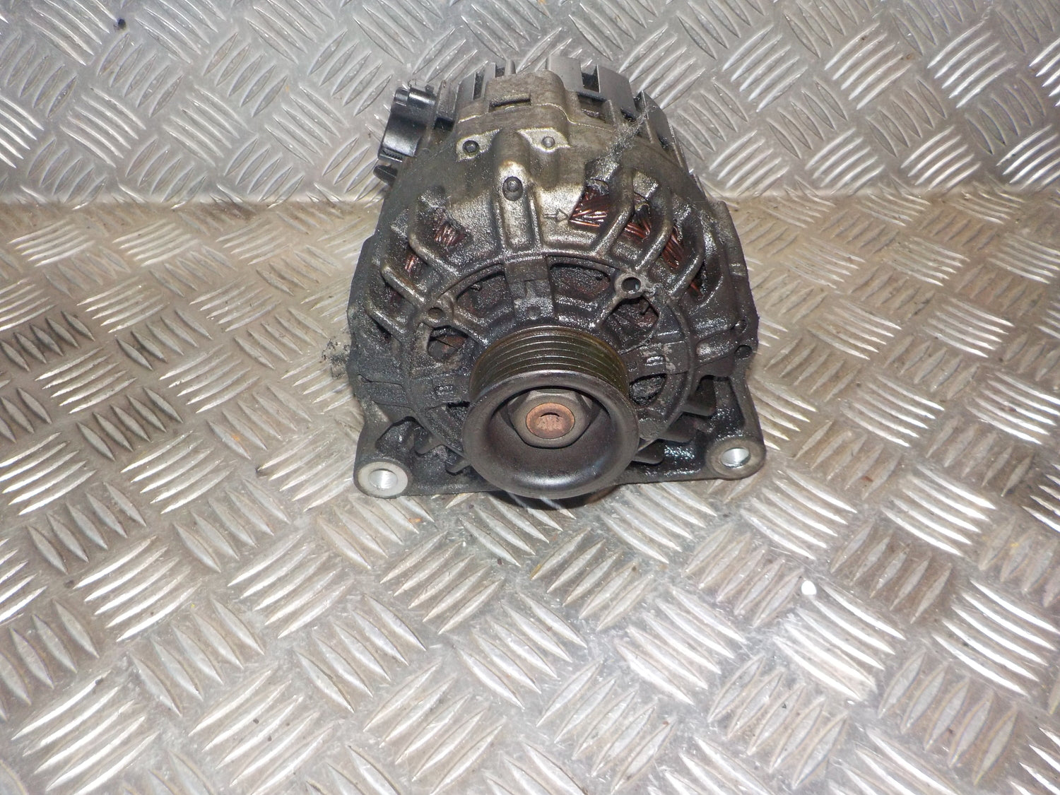 Citroen Xsara Picasso Generator Med OEM Nr. 9638275980 Fra Citroen Ophugger