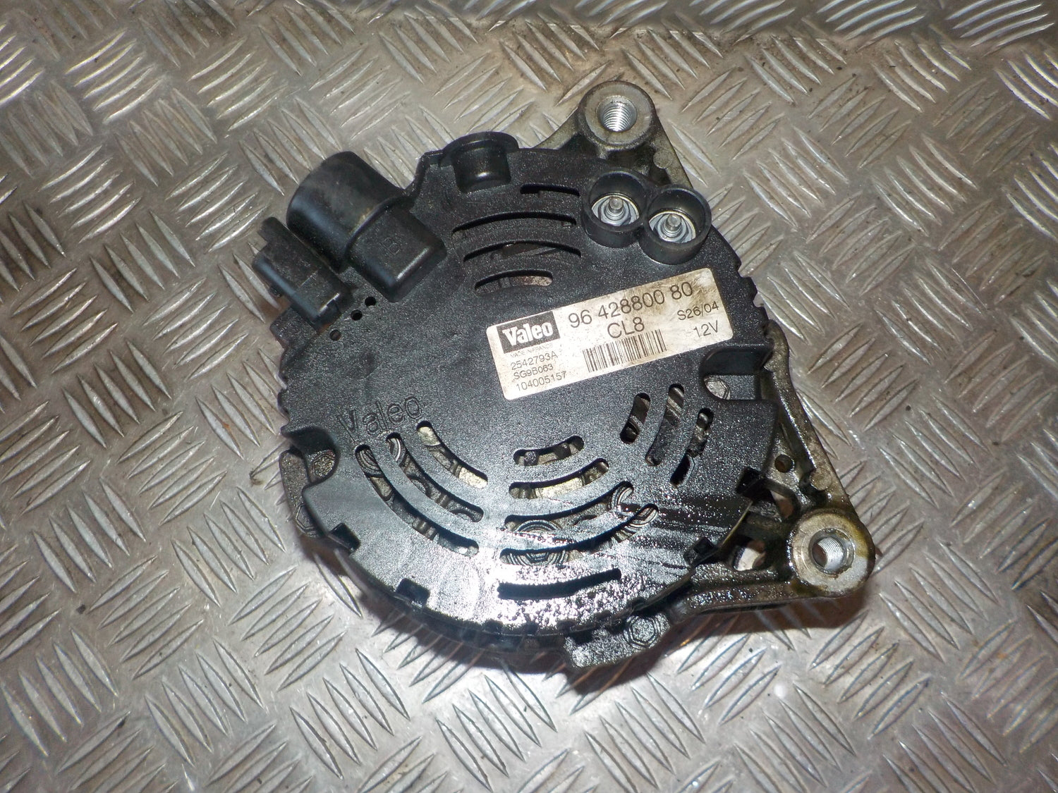 Citroen Xsara Picasso Generator Med OEM Nr. 9654343080 Fra Citroen Ophugger