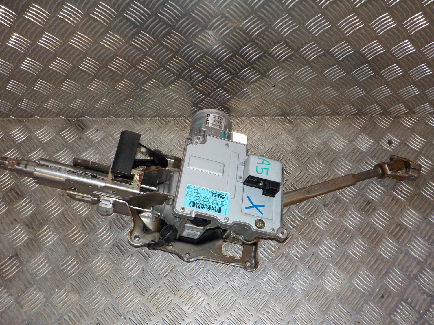 Fiat Idea Ratstamme M/El-Servo Med OEM Nr. 00051705856 Fra Fiat Ophugger