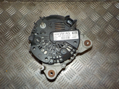 Skoda Octavia Generator Med OEM Nr. 06F903023C Fra Skoda Ophugger