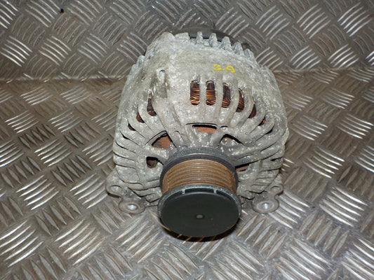 Skoda Octavia Generator Med OEM Nr. 06F903023C Fra Skoda Ophugger