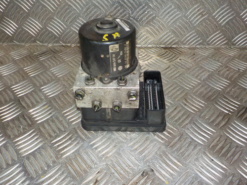 Skoda Octavia ABS Pumpe Med OEM Nr. 1K0614517M Fra Skoda Ophugger