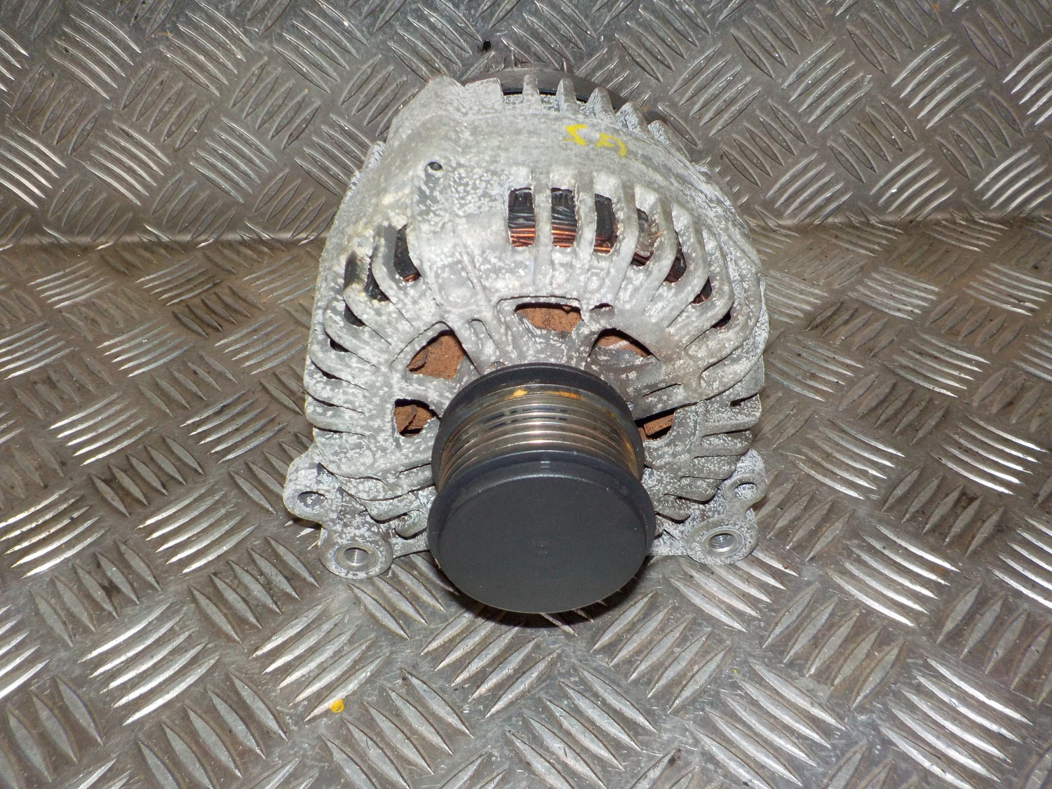 Skoda Octavia Generator Med OEM Nr. 0986045340 Fra Skoda Ophugger