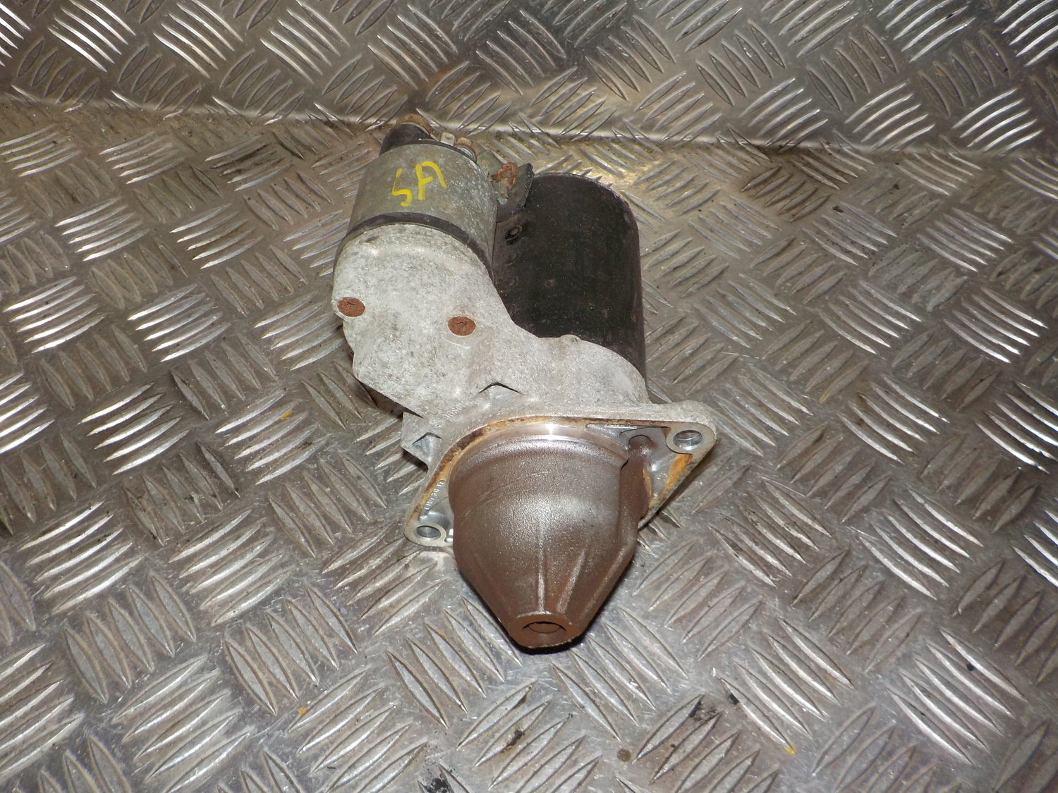 Opel Corsa D Starter Med OEM Nr. 0001107408 Fra Opel Ophugger