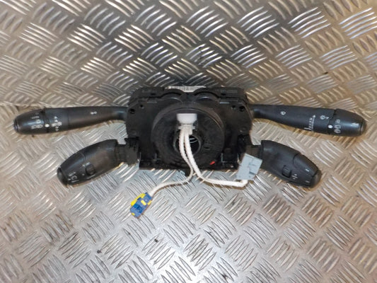 Peugeot 308 Kontakt Combi Med OEM Nr. 96660150XT Fra Peugeot Ophugger