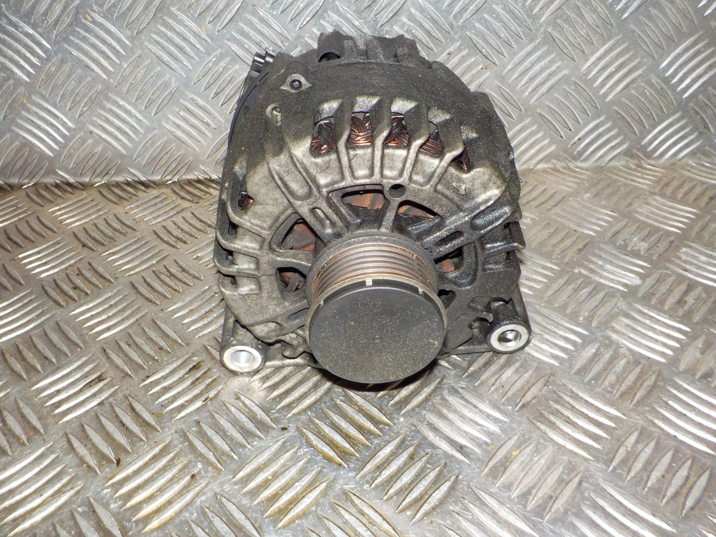 Citroen Berlingo Generator Med OEM Nr. 71783849 Fra Citroen Ophugger