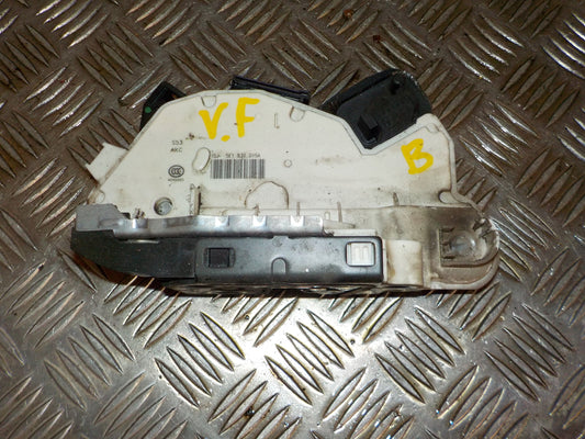 Seat Toledo Dørlås Med OEM Nr. 5E1837015A Fra Seat Ophugger