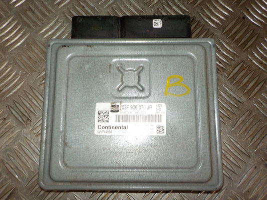 Seat Toledo Motorstyring - Motorstyreboks - Injection Elboks Med OEM Nr. 03F906070JP Fra Seat Ophugger
