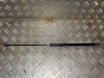 Skoda Fabia Bagklapsdæmper Med OEM Nr. 6V9827550A Fra Skoda Ophugger