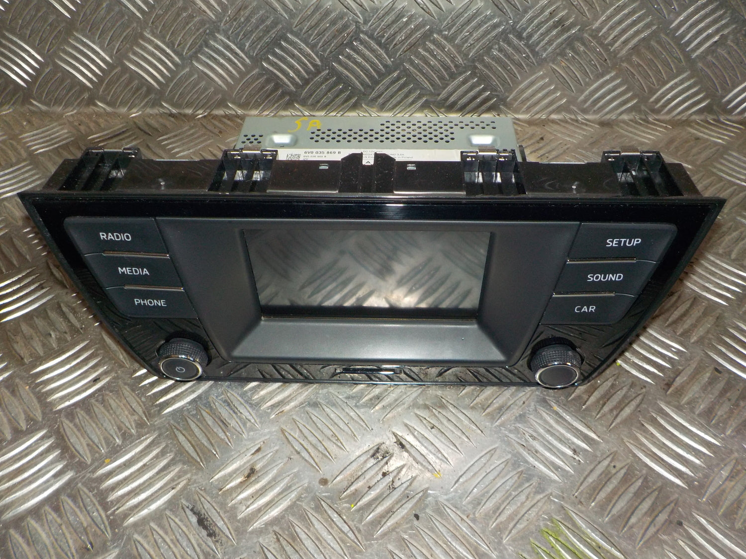 Skoda Fabia Radio M/Cd Med OEM Nr. 6V0035869B Fra Skoda Ophugger