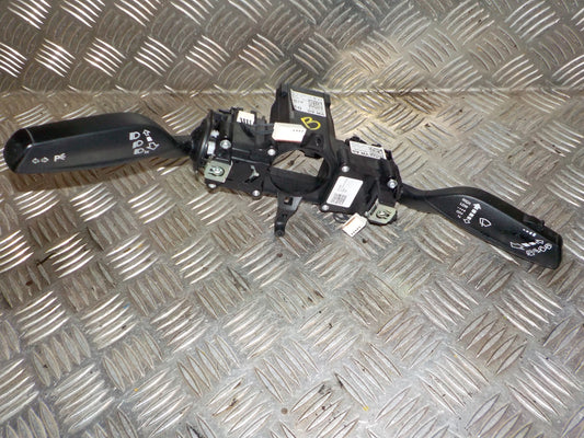 Audi Q3 8U Kontakt Combi Med OEM Nr. 8X0953501B Fra Audi Ophugger