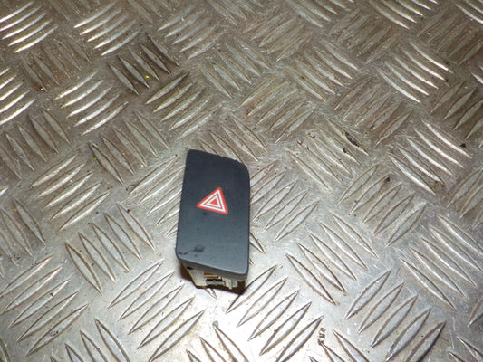 Audi Q3 8U Kontakt Katastrofe Med OEM Nr. 8U1941509 Fra Audi Ophugger