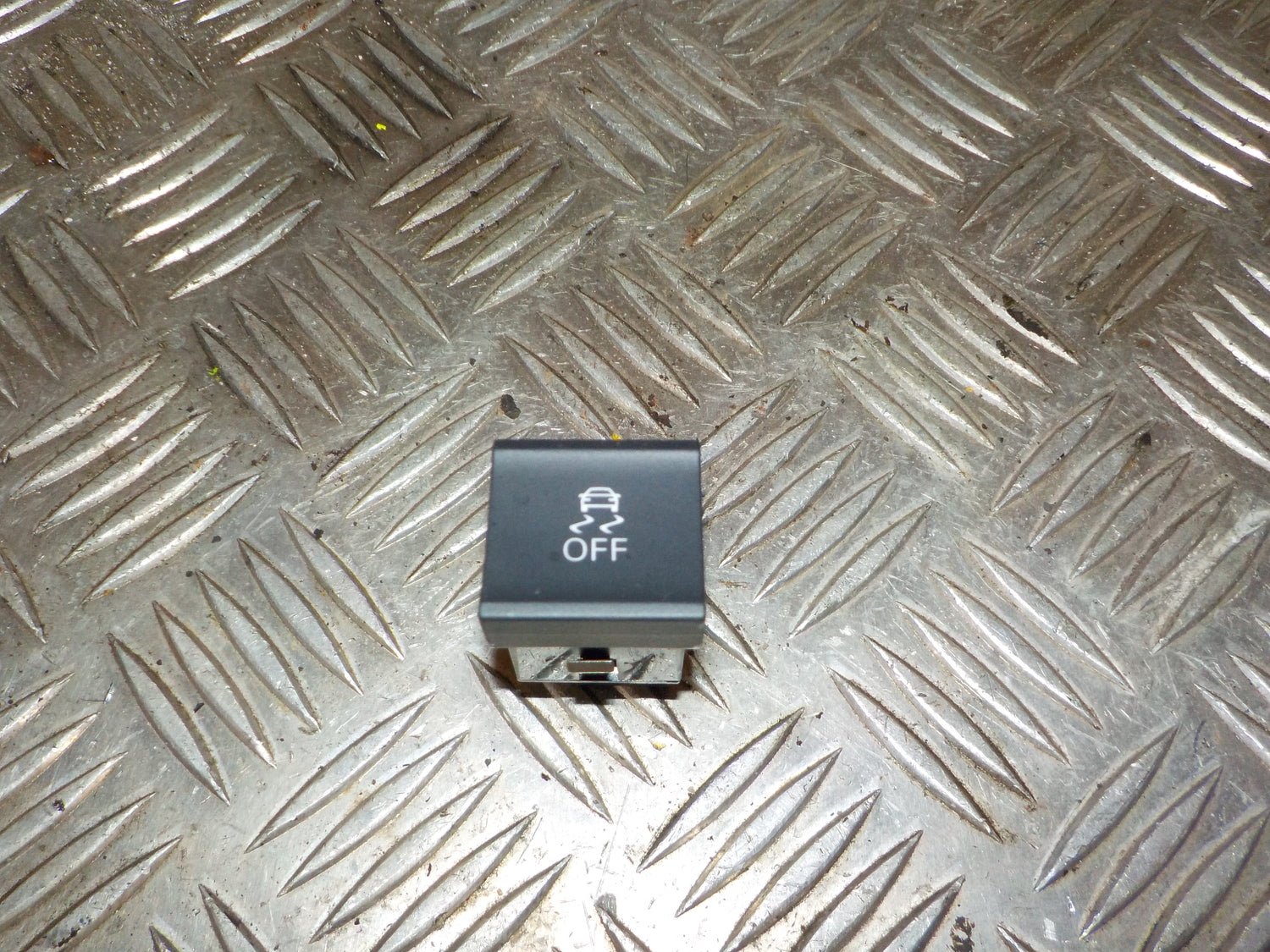 Audi Q3 Esp Div. Dele Med OEM Nr. 8U0927134 Fra Audi Ophugger
