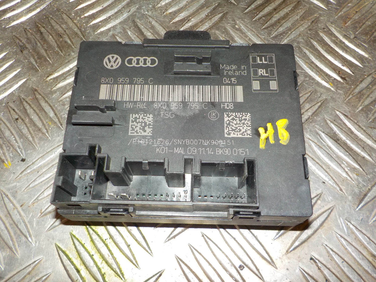 Audi Q3 Bcm / Komfortkomputer Med OEM Nr. 8X0959795C Fra Audi Ophugger