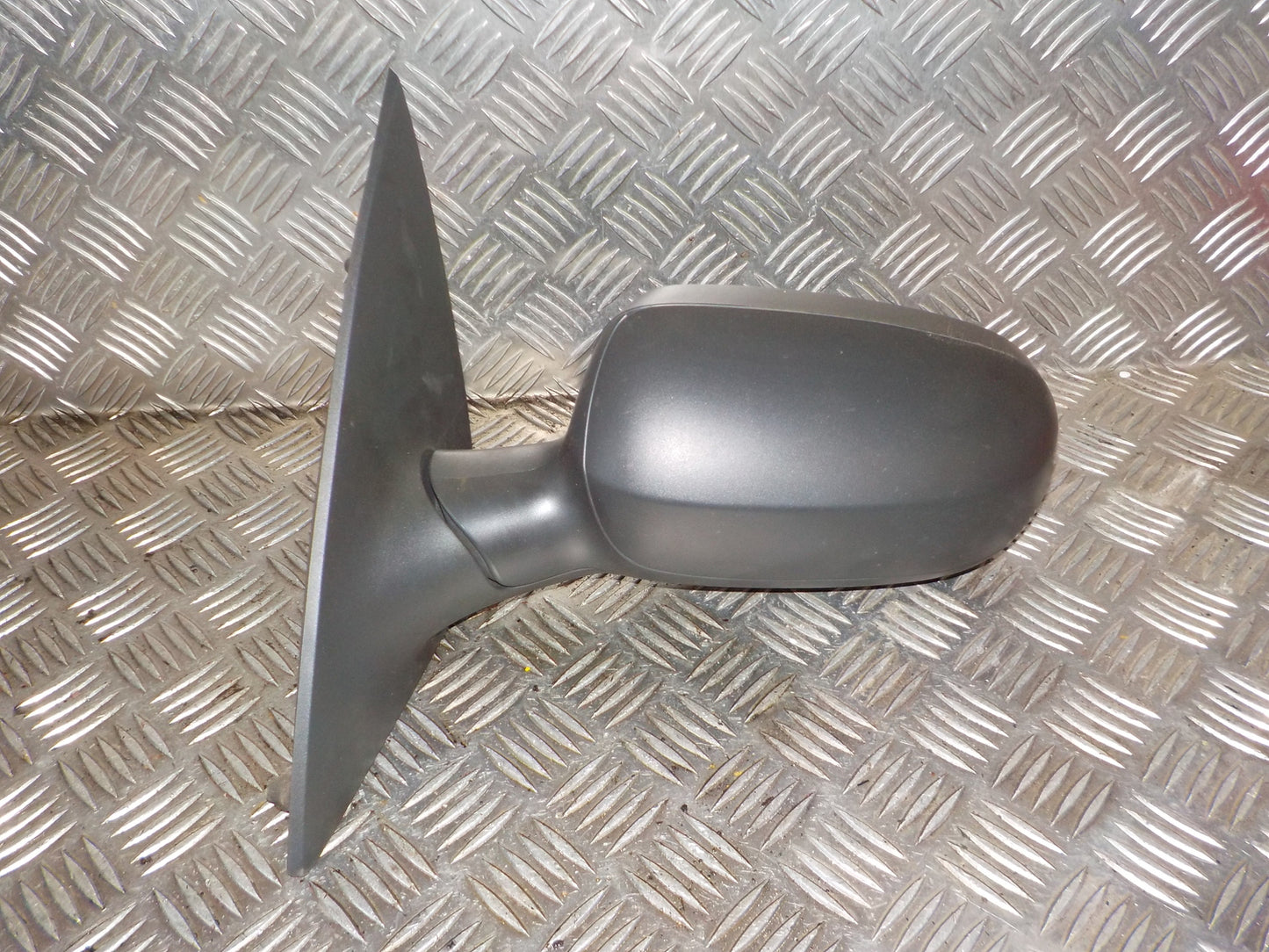 Opel Corsa C Sidespejl Med OEM Nr. 	24420990 Fra Opel Ophugger