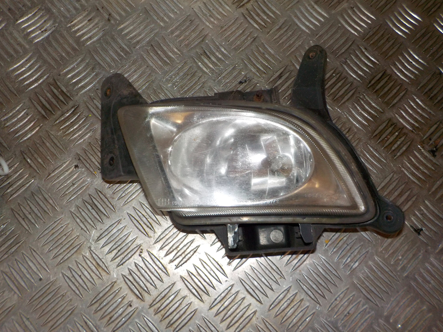Hyundai I30 Km Tågelygte For Med OEM Nr. 922022L000 Fra Hyundai Ophugger